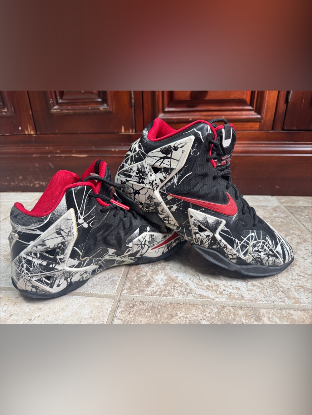 Nike Kids Black, LeBron James graffiti sneakers